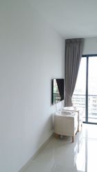 The Palette (D18), Condominium #161085312